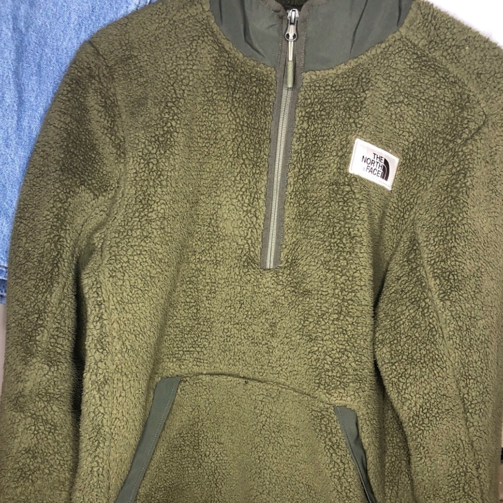 The north face green fuzzy sweatshirt quarterzip